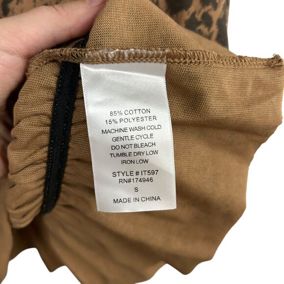 Animal Print Smocked Blouse‎ Hailey & Co Leopard Chic Boho Small - Picture 6 of 6